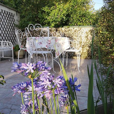 La Roseliere Maison Plain Pied Confortable Belle Decoration Jardin Magnifique 10 Mn A Pied Centre Ville Bayeux Proche Plages Du Debarquement Екстериор снимка