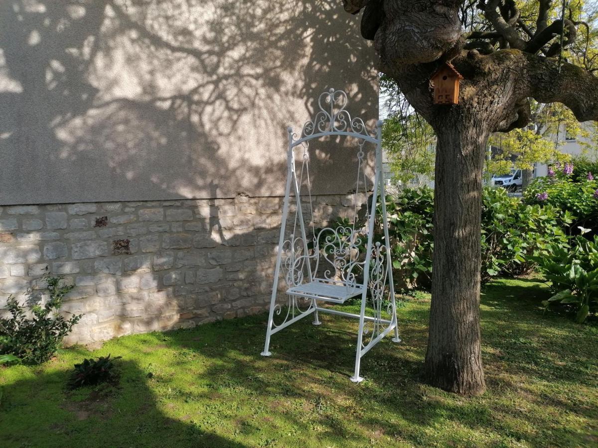 La Roseliere Maison Plain Pied Confortable Belle Decoration Jardin Magnifique 10 Mn A Pied Centre Ville Bayeux Proche Plages Du Debarquement Екстериор снимка