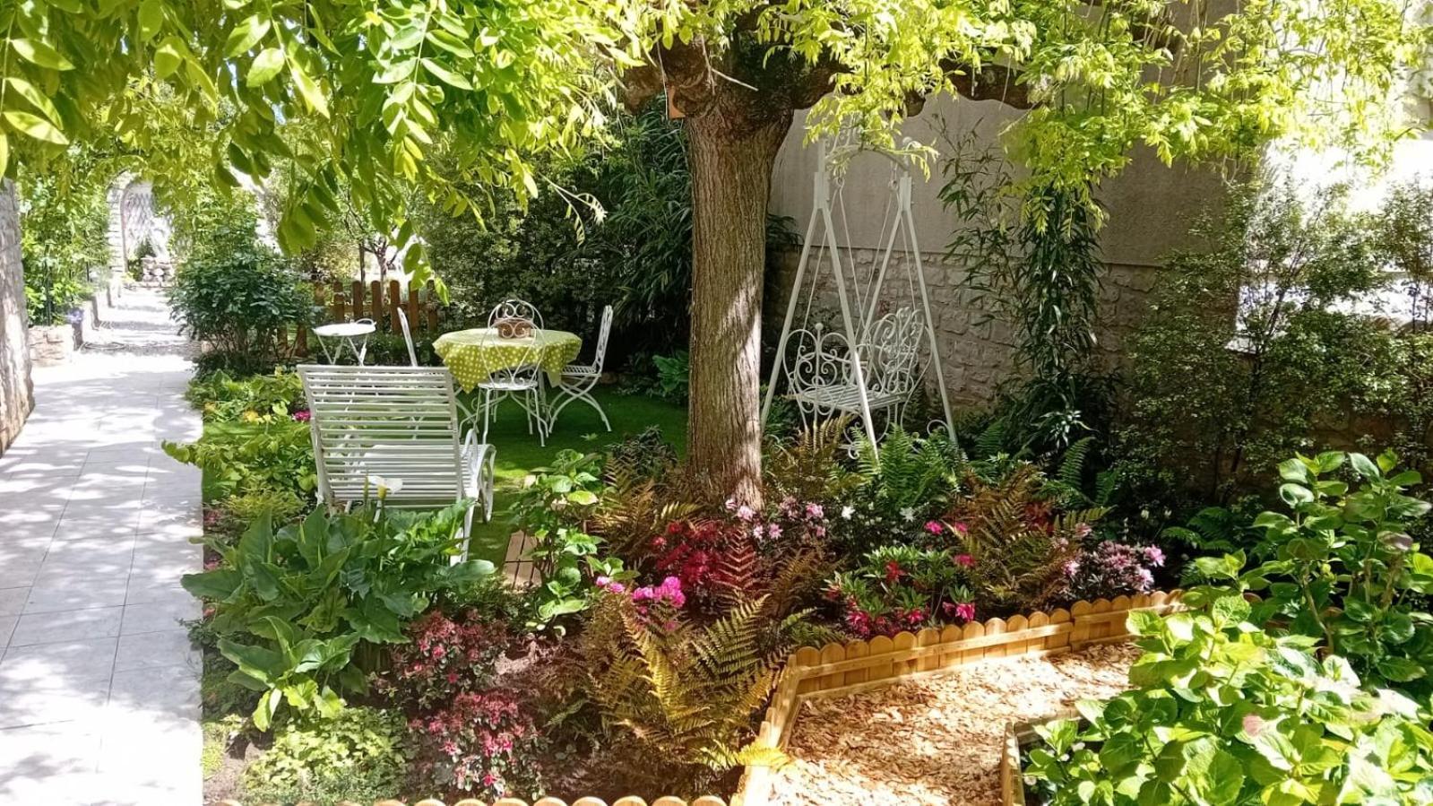 La Roseliere Maison Plain Pied Confortable Belle Decoration Jardin Magnifique 10 Mn A Pied Centre Ville Bayeux Proche Plages Du Debarquement Екстериор снимка