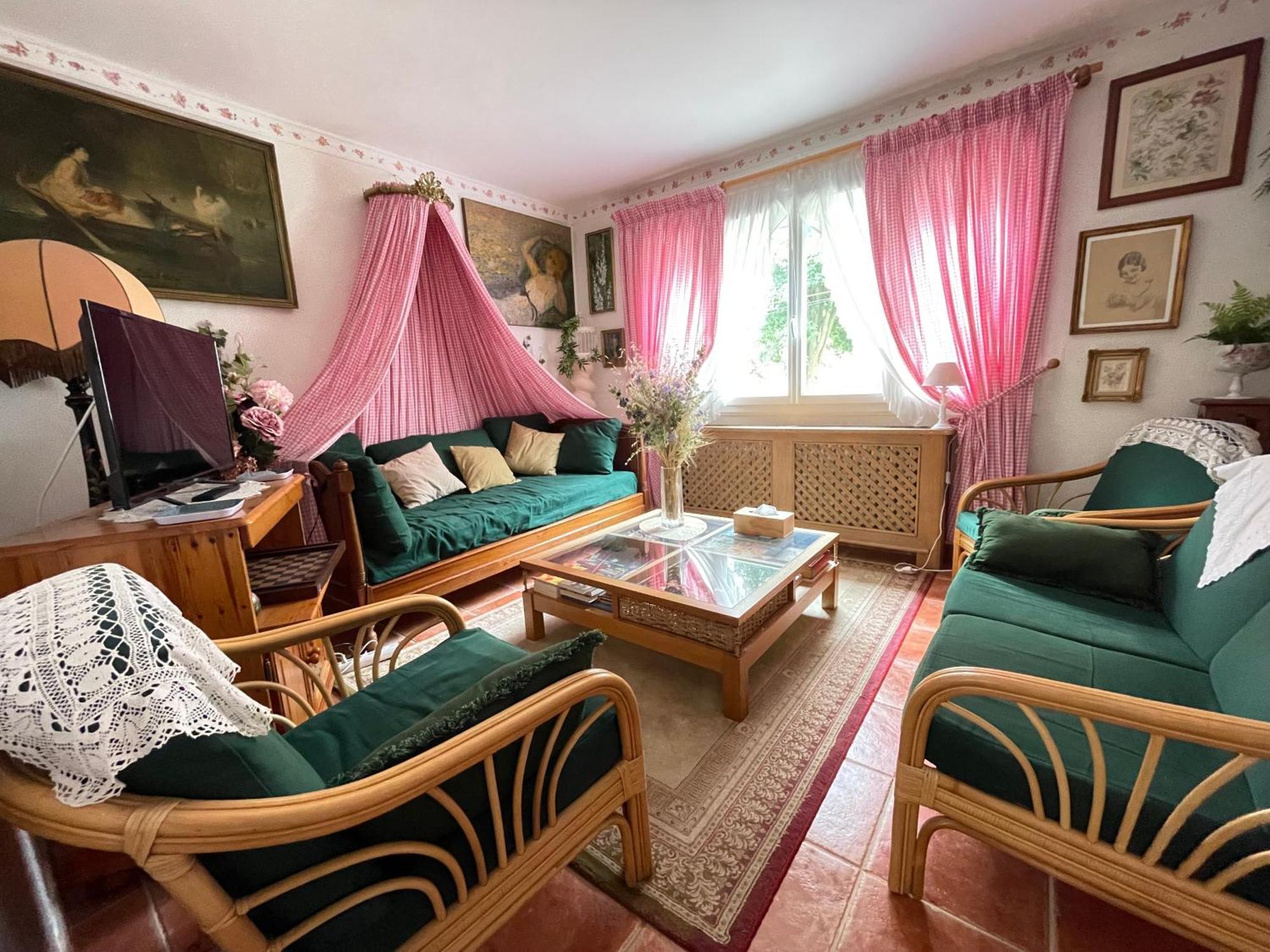 La Roseliere Maison Plain Pied Confortable Belle Decoration Jardin Magnifique 10 Mn A Pied Centre Ville Bayeux Proche Plages Du Debarquement Екстериор снимка